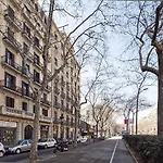 Friendly Rentals Gran Via Style